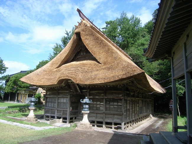 能生白山神社の写真